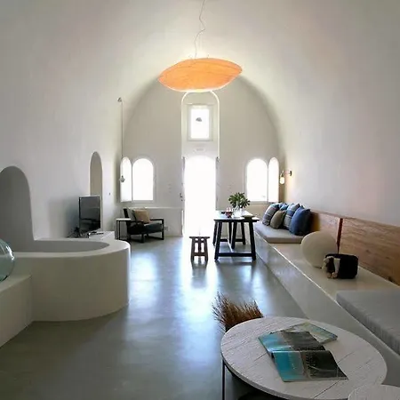 Villa Porto Fira (Santorini)